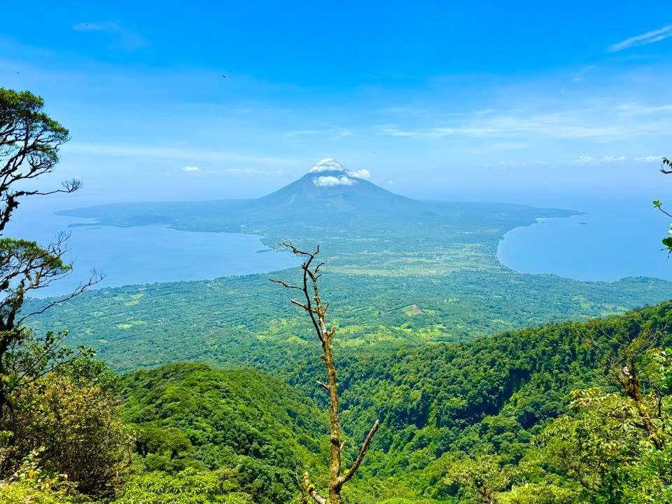 Blick vom Vulkangipfel